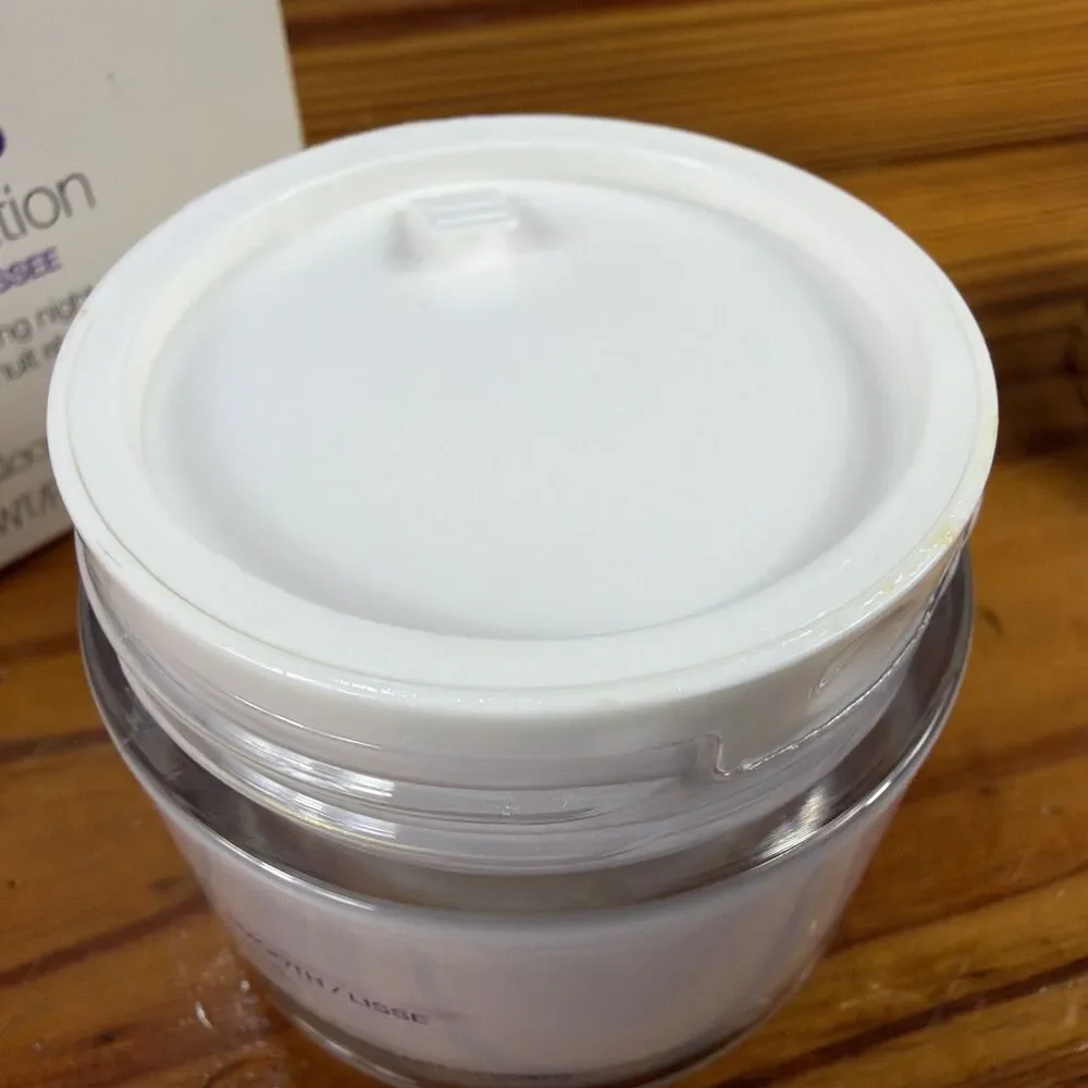 BEAUTICONTROL Regeneration Smooth Line Minimizing Night Creme 2 OZ